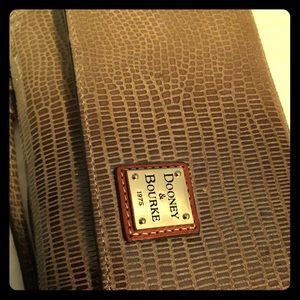 Dooney & Bourke handbag🔥🔥🔥🔥❤️❤️❤️🔥🔥🔥